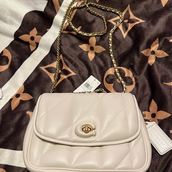 Coach NWT Chalk Quilted Madison Pillow Shoulder Bag - Picture 3 of 16
